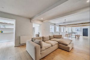 Photo 3- click for photo gallery